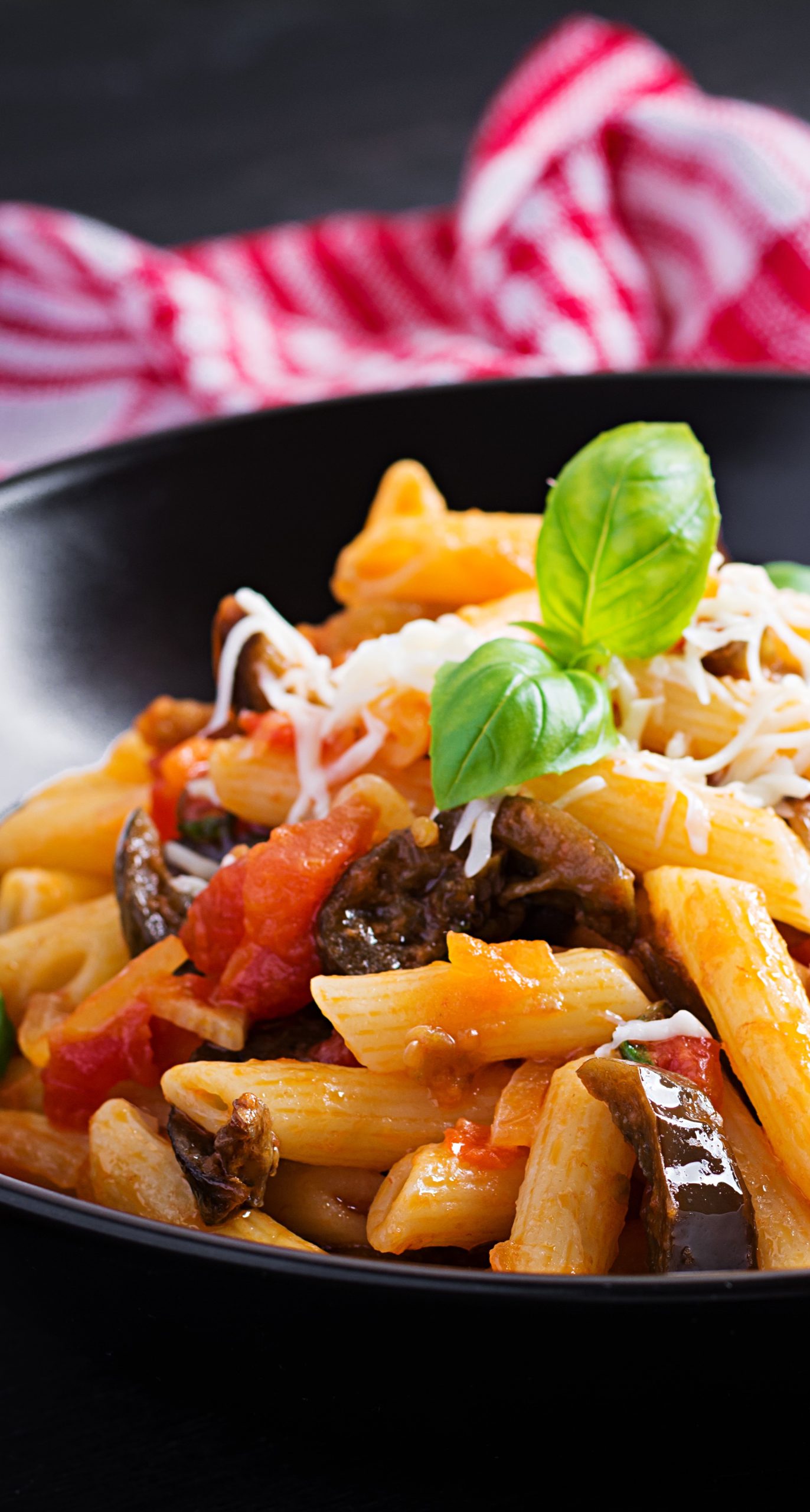 pasta ricotta e melanzane