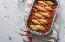 Calamari ripieni al sugo