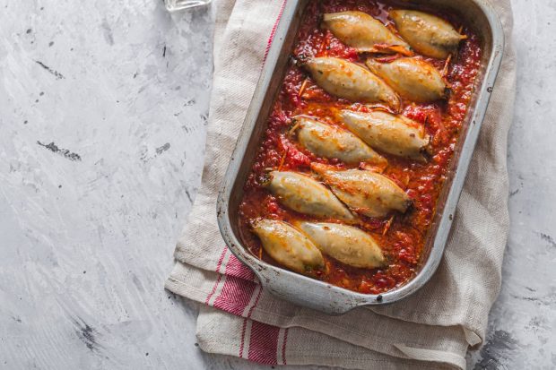 Calamari ripieni al sugo