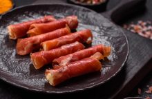 Involtini speck e formaggio