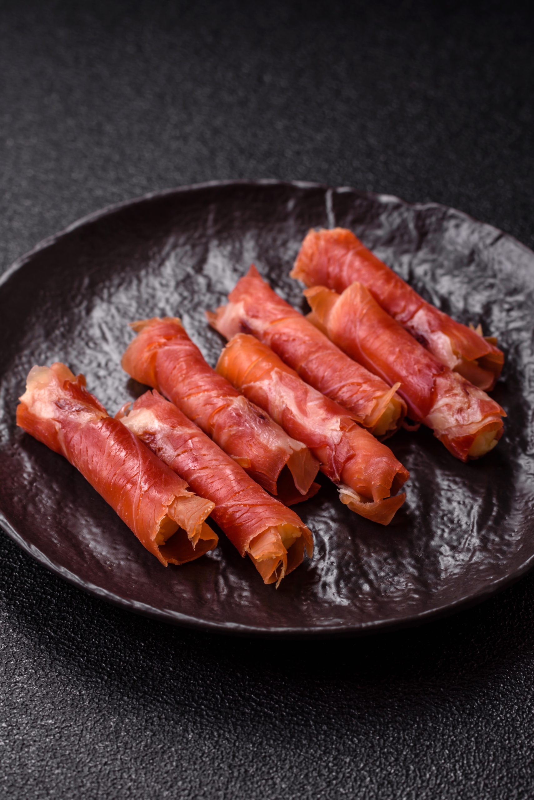 involtini di speck e formaggio