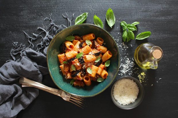 mezze maniche alle melanzane