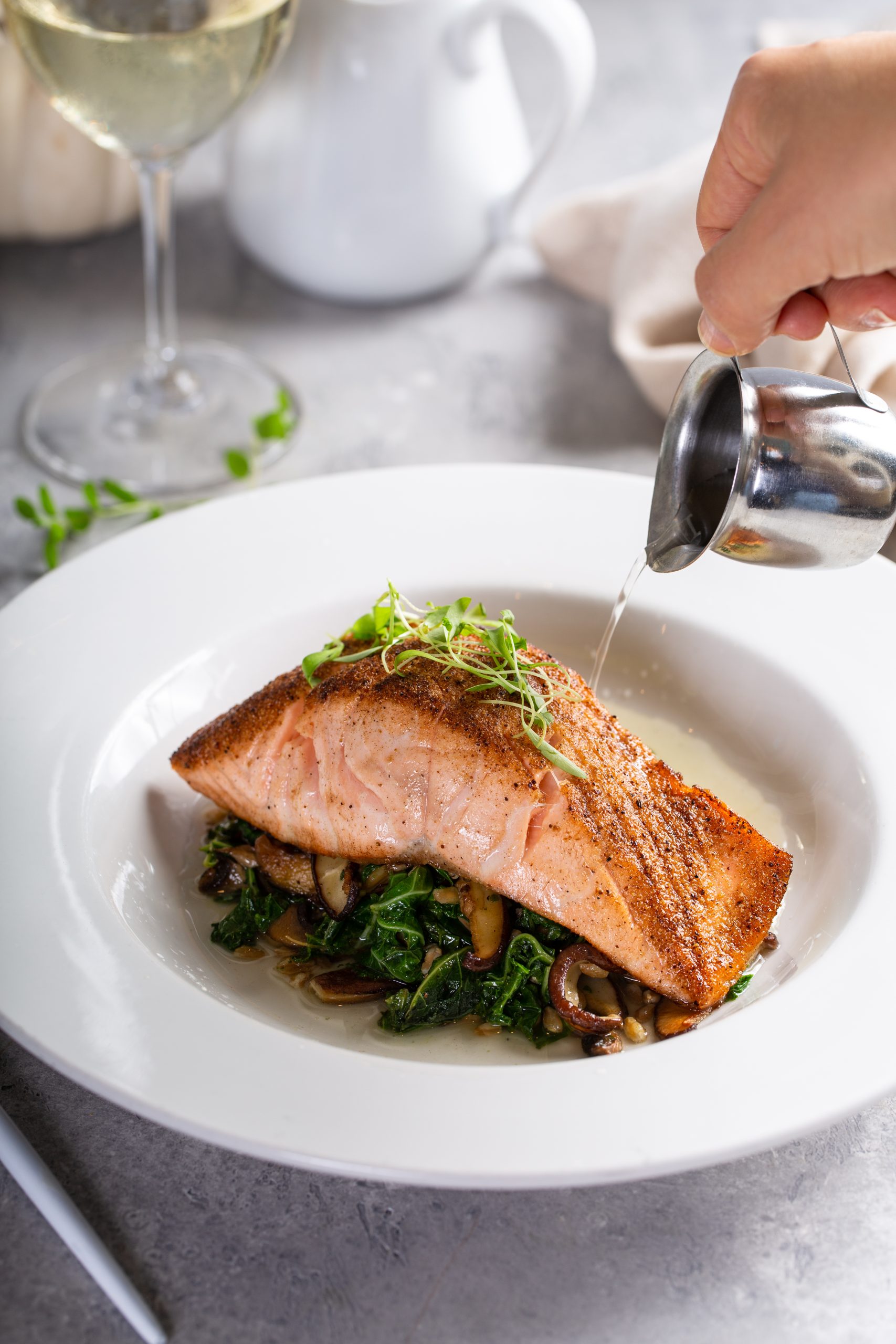 trancio di salmone al forno con pomodorini