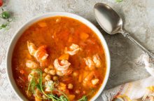 Zuppa di ceci e gamberi