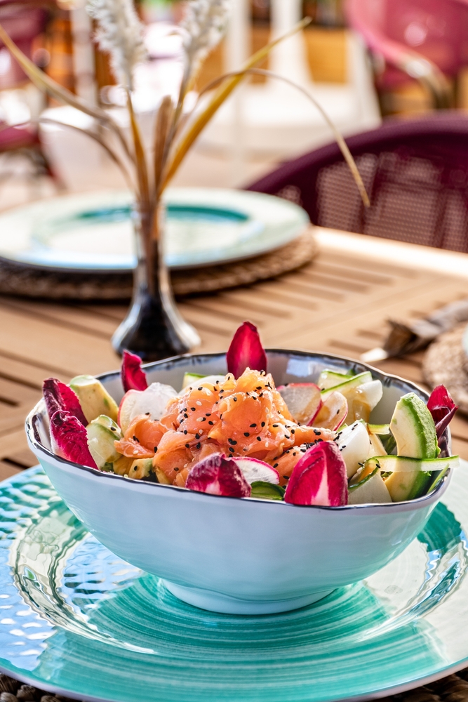 Insalata salmone e avocado, ricetta