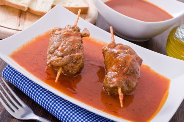 Braciole di cavallo al sugo