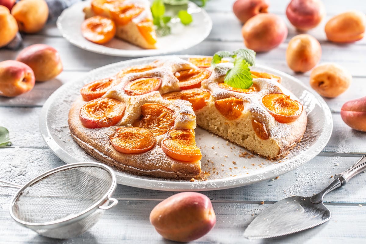 Crostata di albicocche fresche