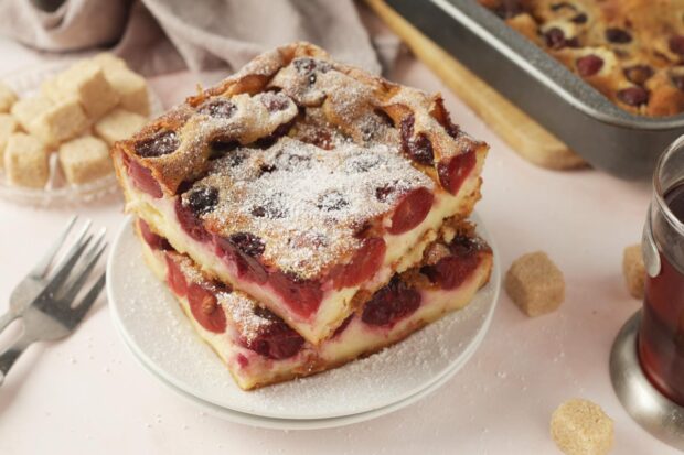 torta di ciliegia e ricotta