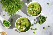 Zuppa di piselli e patate