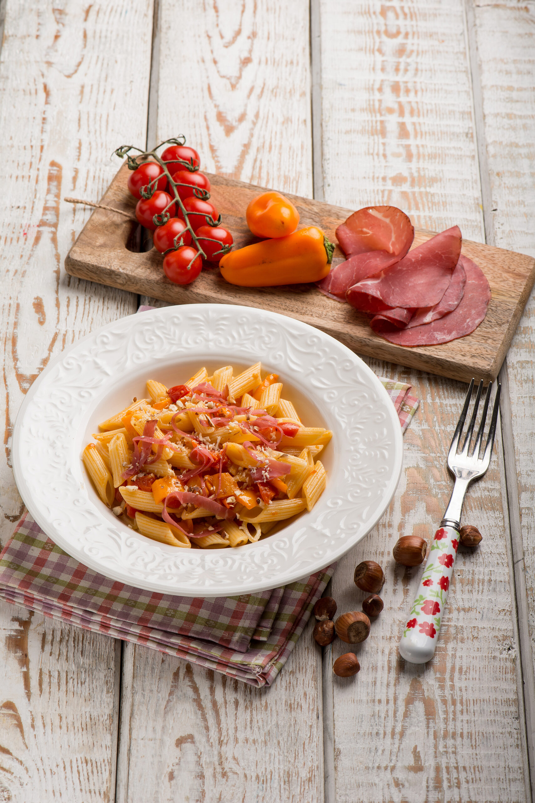 pasta bresaola e pomodorini