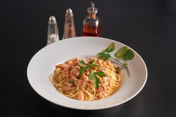 pasta spigola e capperi