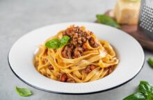 Tagliatelle al ragù di coniglio