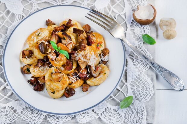 Gnocchi ai funghi porcini